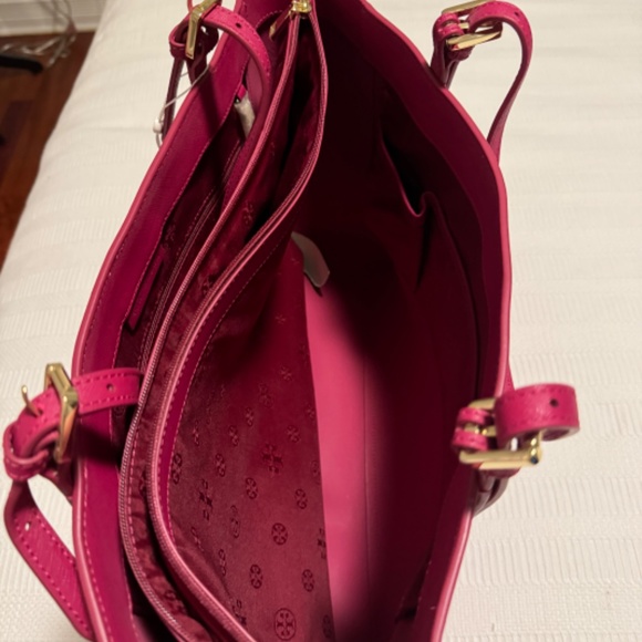 women’s Ever Ready - Picture 2 of 5